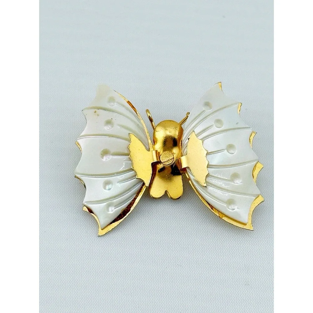 Vintage Butterfly Mother Of Pearl With Gold Accents Brooch